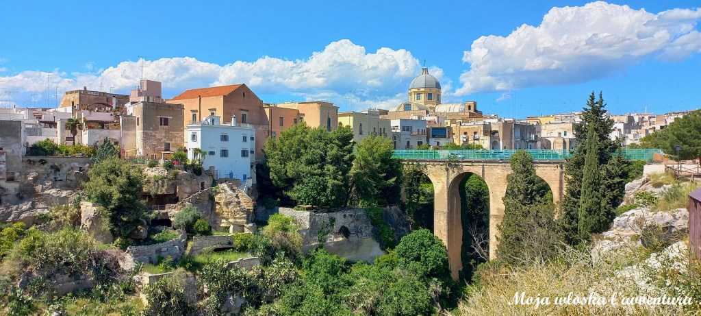 Massafra – dwa wąwozy, jedno&nbsp;miasto