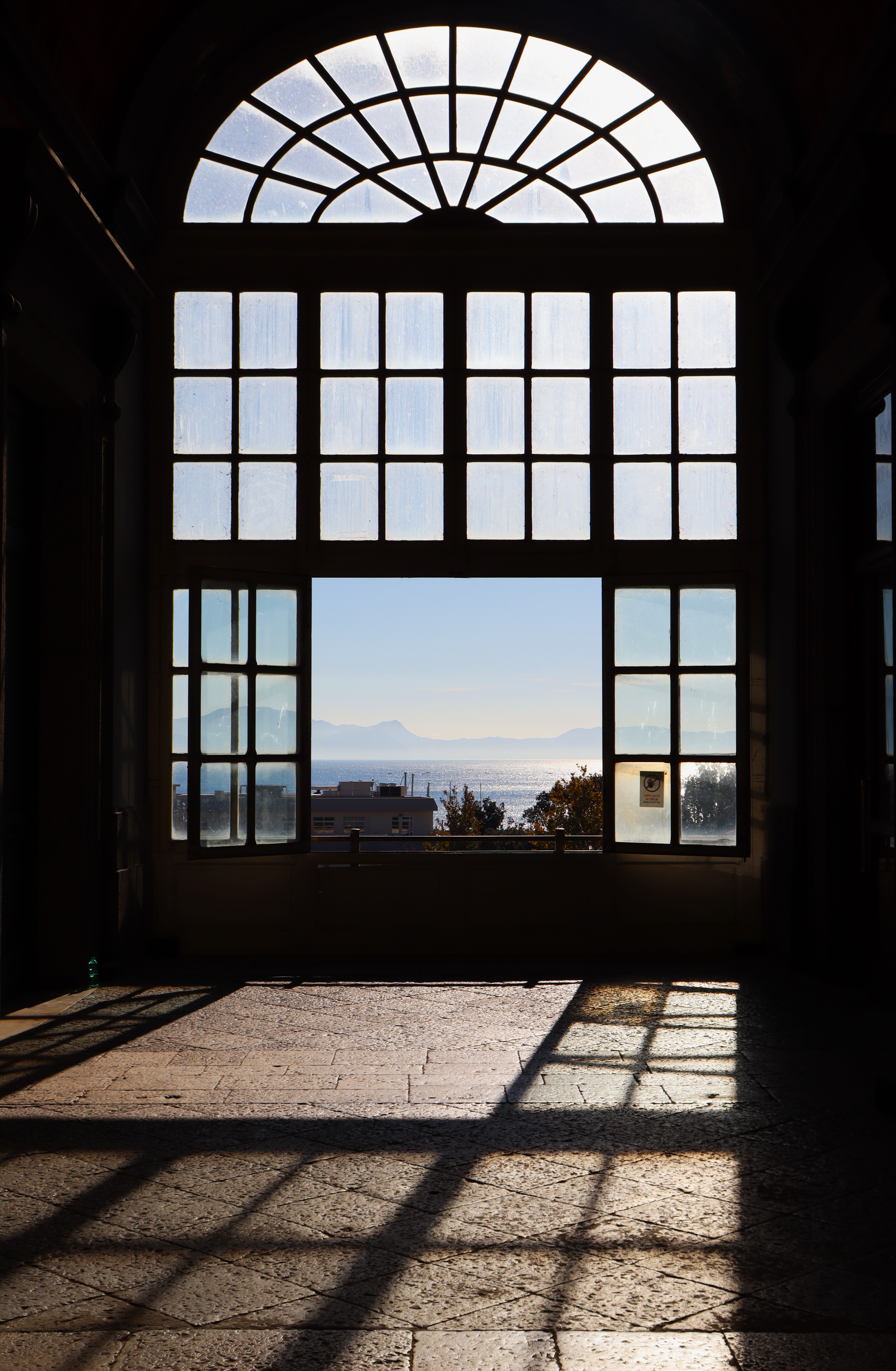 Bel Paese. Widok z okna